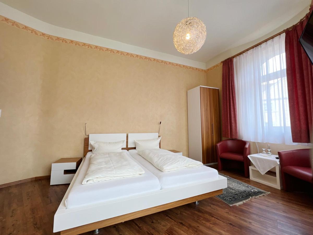 Hotel Kuehler Krug 프라이부르크 임 브리스가우 외부 사진