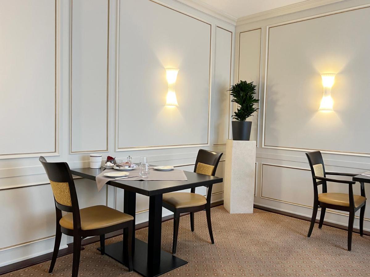 Hotel Kuehler Krug 프라이부르크 임 브리스가우 외부 사진